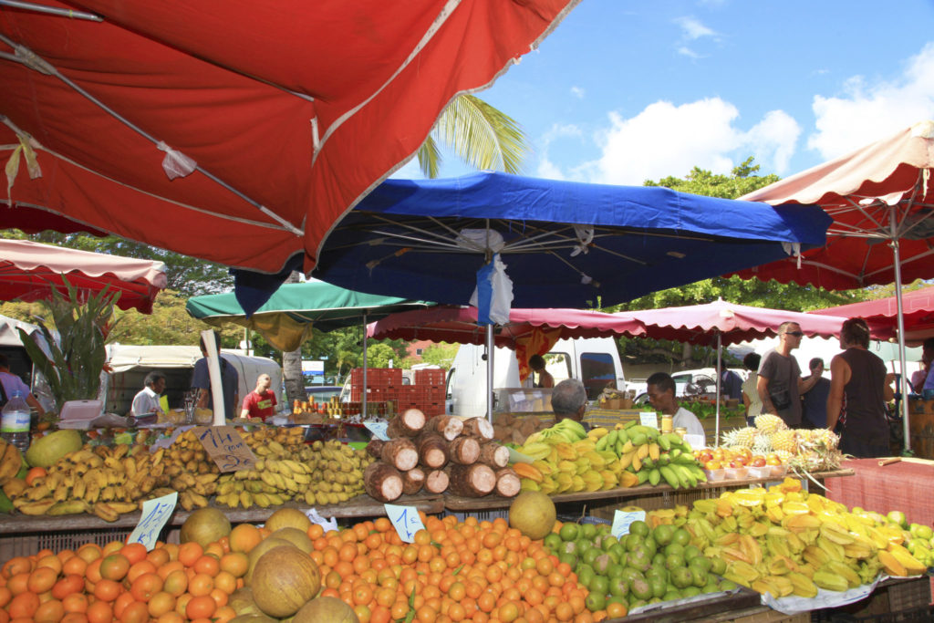 Markt mit Obst und Gemüse auf La Réunion